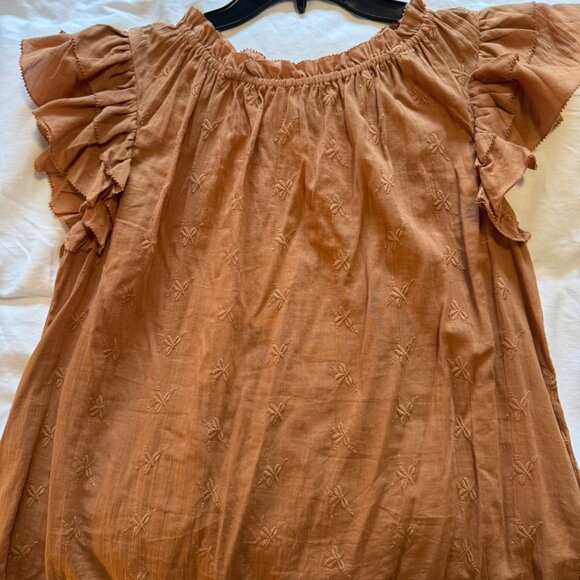 Universal Thread Top - Picture 5 of 9